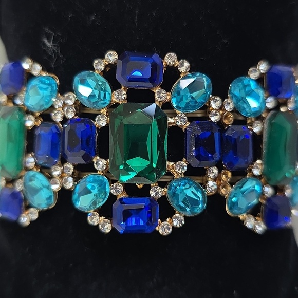 Statement Gold with Turquoise Blue Bracelet - Picture 4 of 9